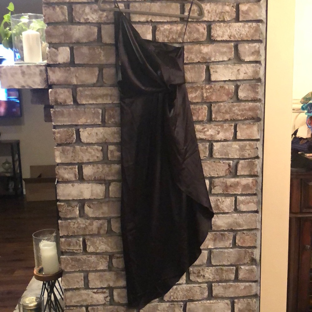 NWT Whyte Valentyne black silk dress